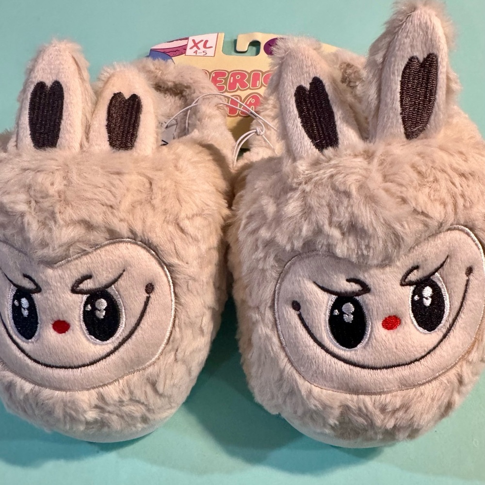 Labubu Unisex Kids Slippers Size‎ XL (5/6) American Exchange Brand New with Tags